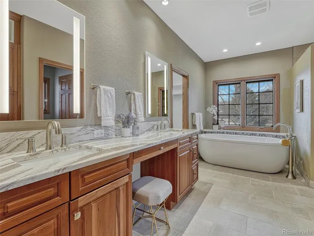 $1,395,000 | 14581 East Oberlin Place, Aurora, CO 80014