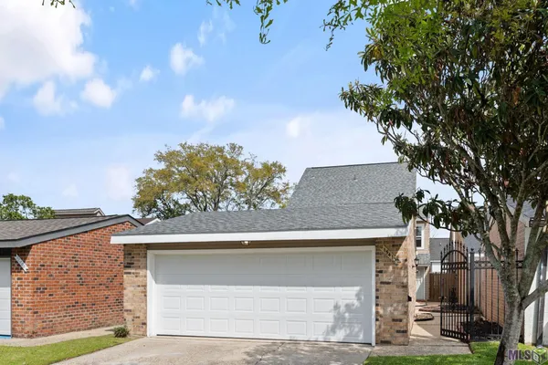 $249,900 | 15413 7 Pines Avenue, Baton Rouge, LA 70817