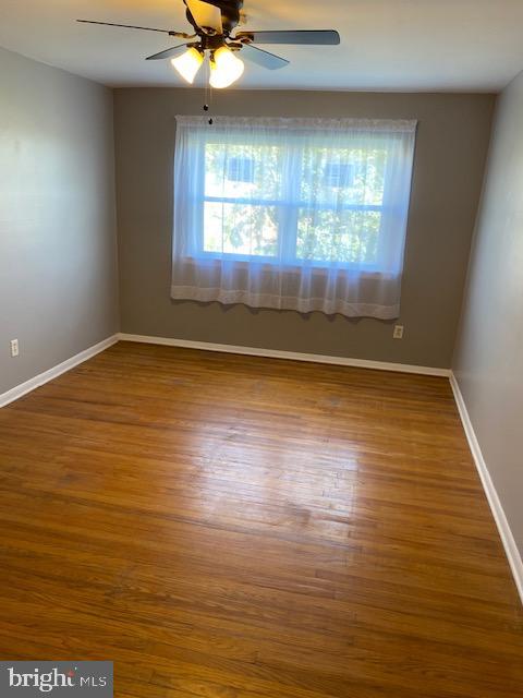 3447 Brookview Road Philadelphia, PA 19154 - Photo 13 of 38 2nd Bedroom