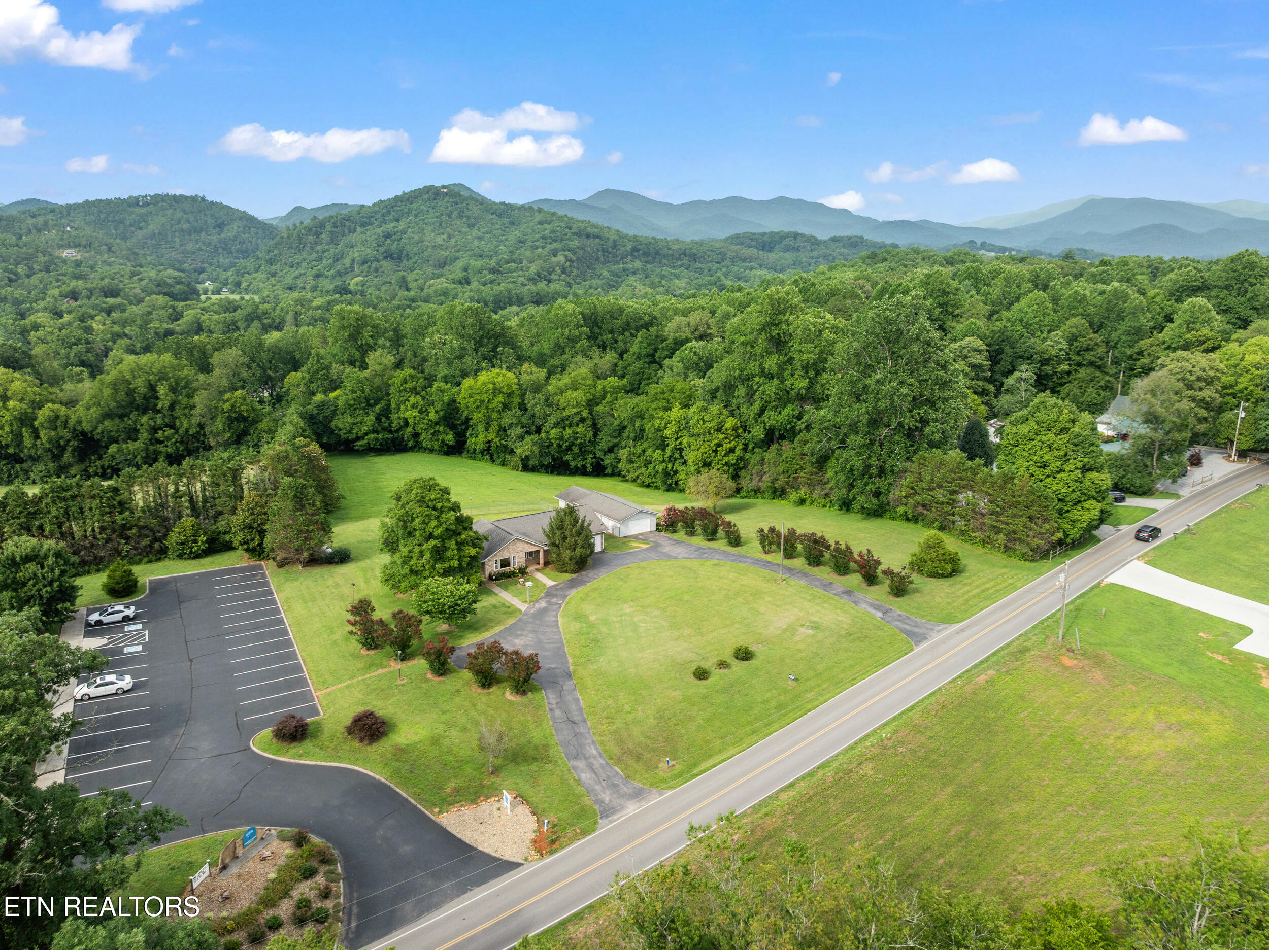 7197 Old Tuckaleechee Road Townsend, TN 37882 - Photo 33 of 48 7197 old tuckaleechee rd-48