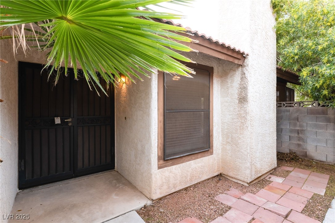 6513 Deadwood Road Las Vegas, NV 89108 - Photo 10 of 38