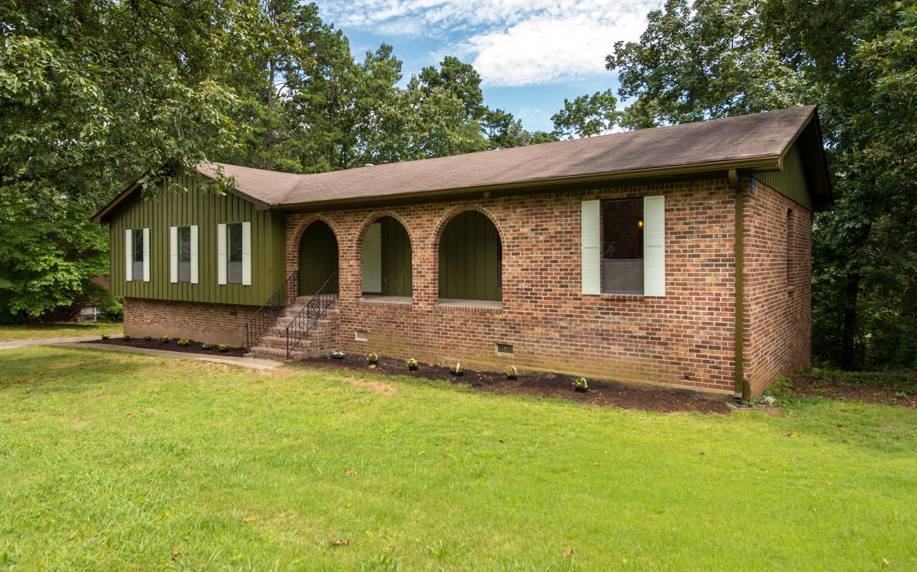 8613 Clearwood Road Chattanooga, TN 37421 - Photo 5 of 27 _MG17623