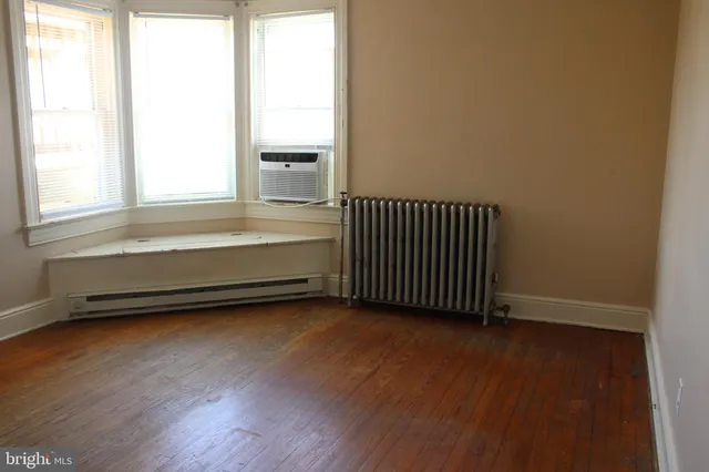 $925 | 983 East Philadelphia Street, York, PA 17403