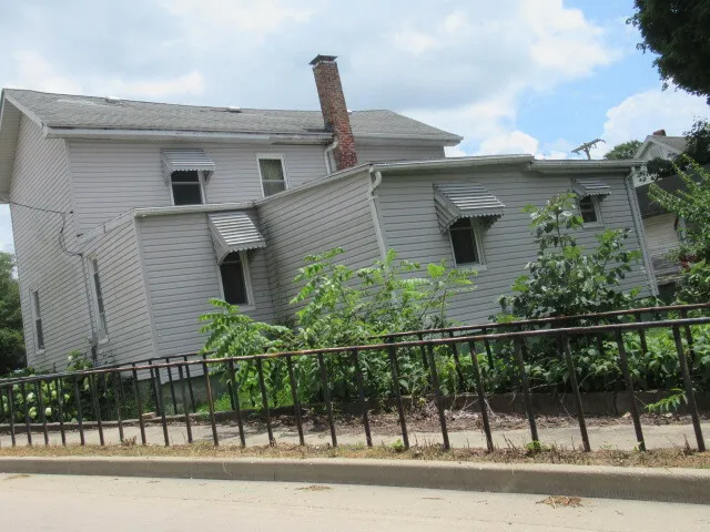 $50,000 | 233 Buena Vista Street, Paris, IL 61944