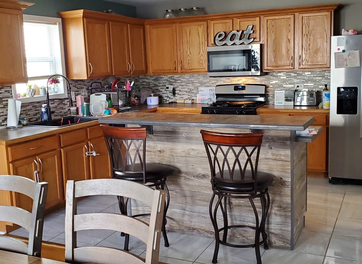 132 Calendula Court Romeoville, IL 60446 - Photo 5 of 13 Gallery Image 5