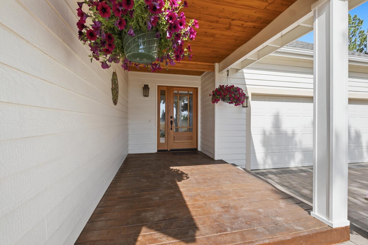 20123 Elder Lane Bend, OR 97703 - Photo 28 of 51 20260526-20123-elder-lane-006