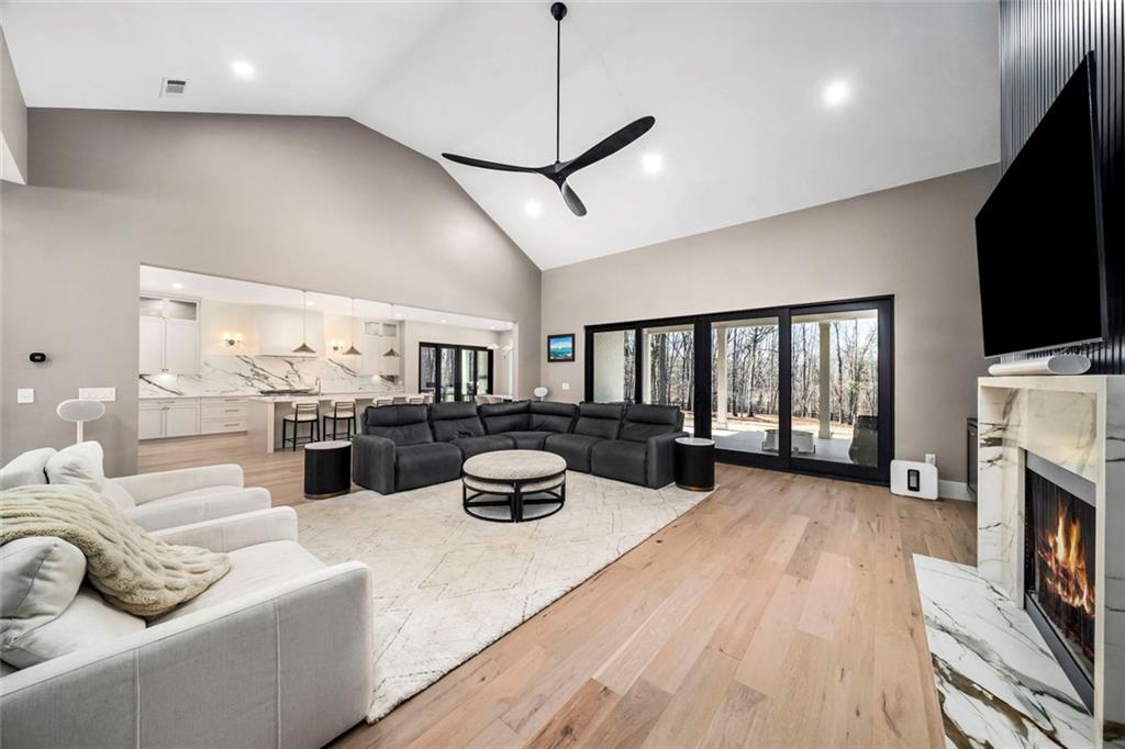 2309 Dinsmore Road Milton, GA 30004 - Photo 17 of 96