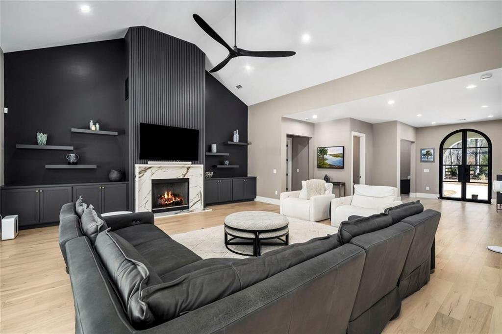 2309 Dinsmore Road Milton, GA 30004 - Photo 7 of 87