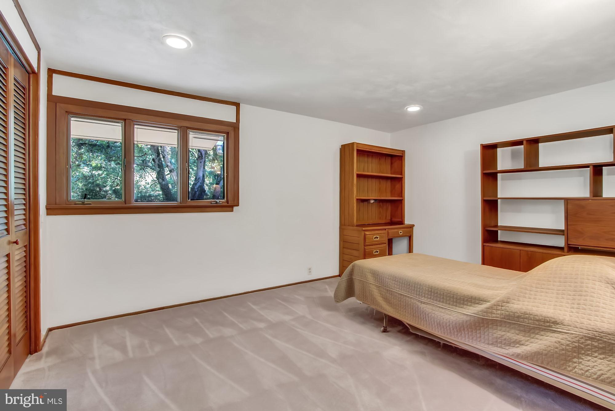 4321 Valley View Road Harrisburg, PA 17112 - Photo 20 of 35 Gallery Image 20