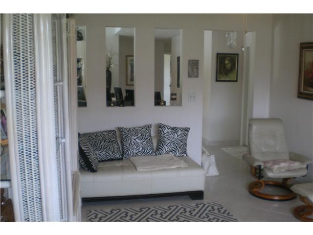 454 Cactus Circle Boca Raton, FL 33487 - Photo 14 of 24 Additional Photo