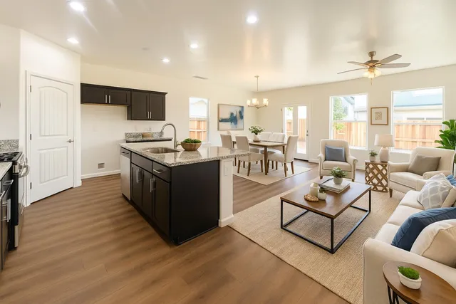 $376,750 | 1444 Crimson Way, Dinuba, CA 93618