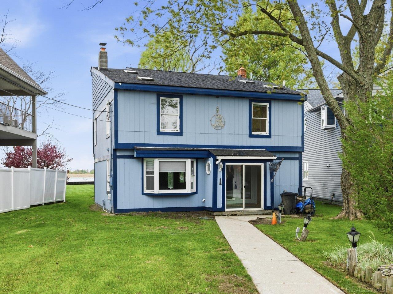 6143 Pointe Tremble Road Algonac, MI 48001 - Photo 9 of 47 50207601-d0b7a14a-98af-44b3-9fd9-864088abddc3.JPG