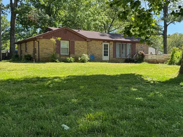 $199,900 | 1729 Fountain Street, White Bluff, TN 37187