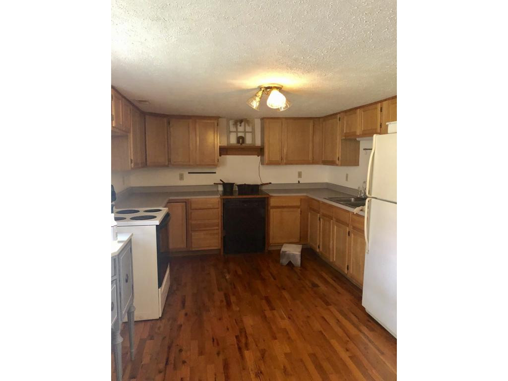 568 Big Ridge Road Kingsport, TN 37660 - Photo 8 of 19 Photo 8