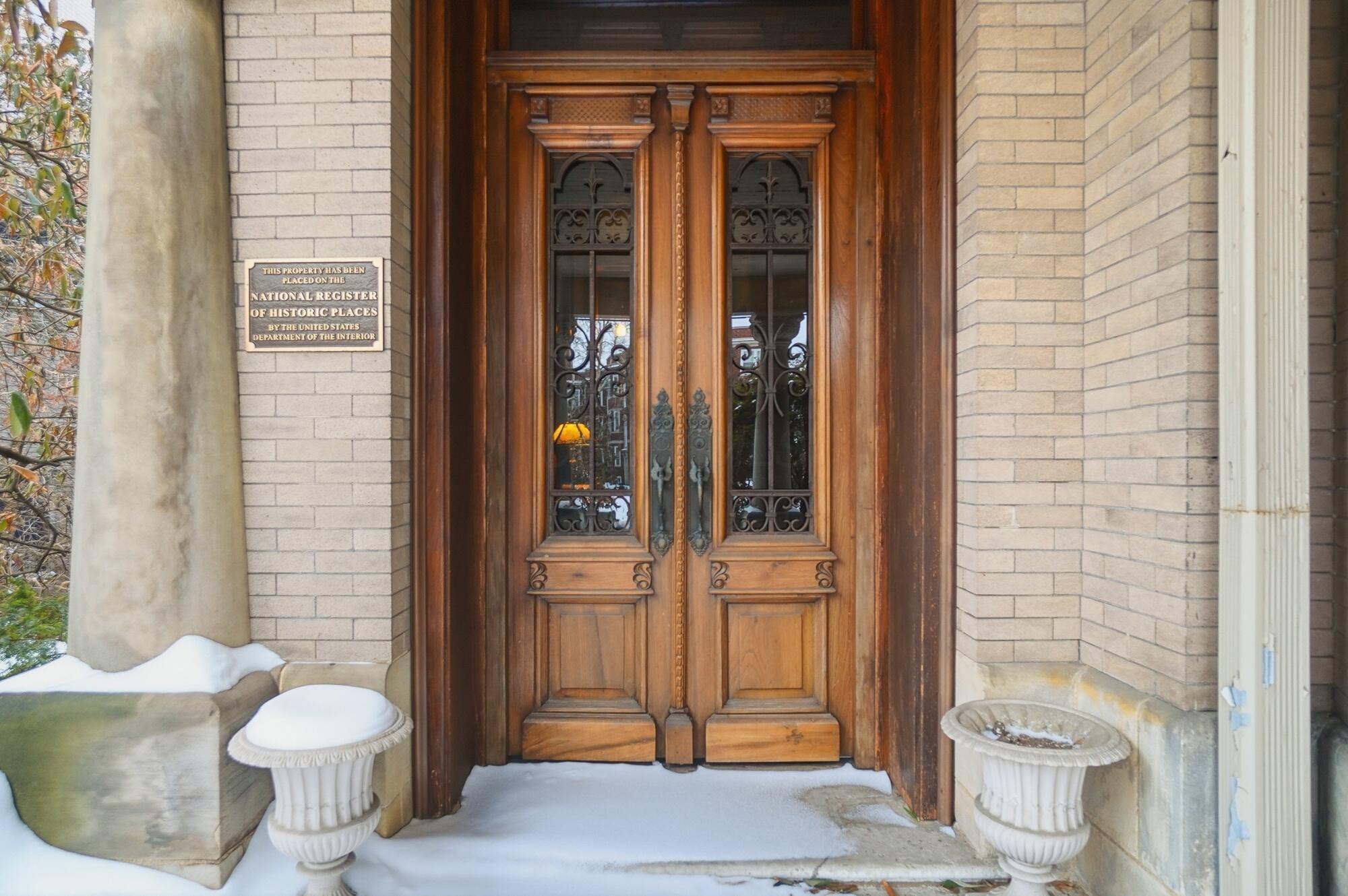 875 East Broad Street Columbus, OH 43205 - Photo 9 of 170 Entry