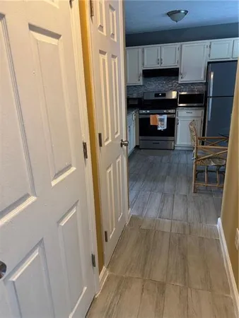 $2,050 | 2578 Shadowbrook Drive, Decatur, GA 30034