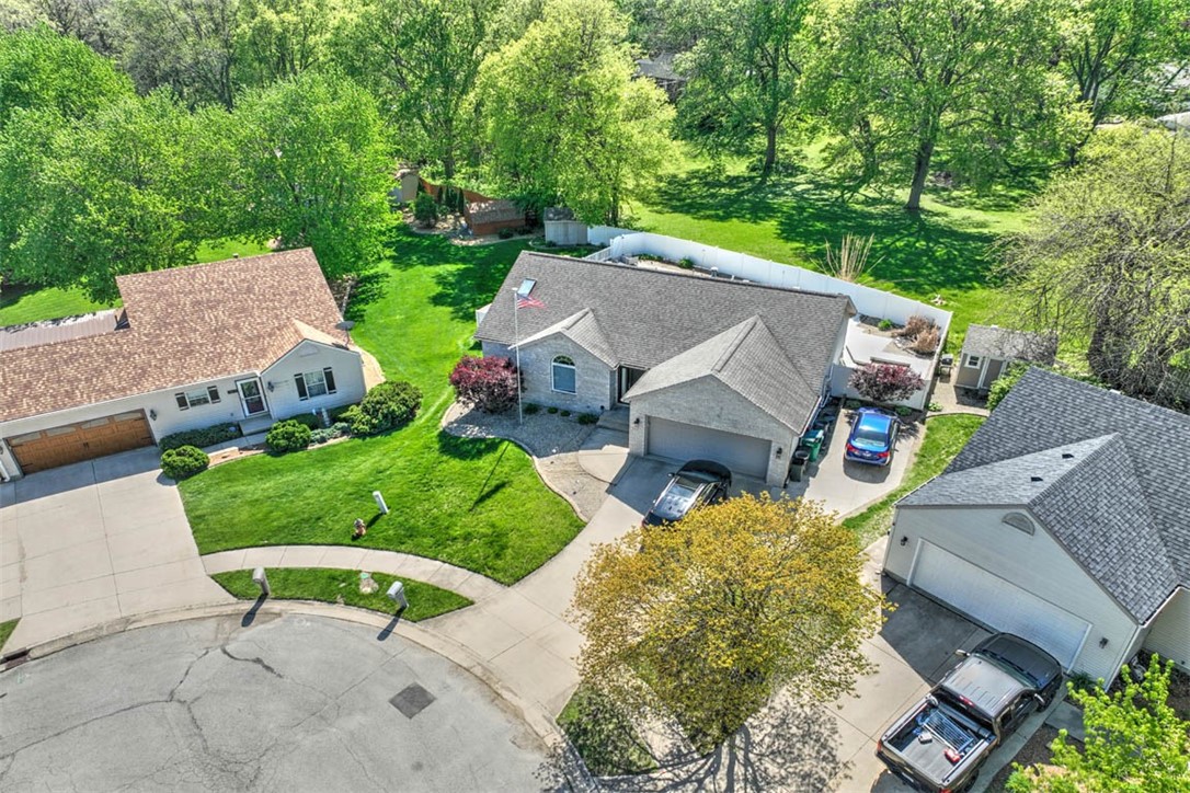 3105 Colorado Drive Decatur, IL 62526 - Photo 4 of 30 Gallery Image 4
