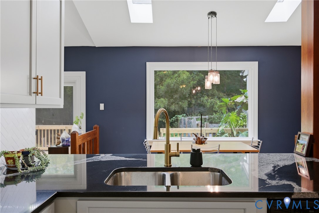 11518 Poplar Ridge Road Richmond, VA 23236 - Photo 17 of 55 Gallery Image 17