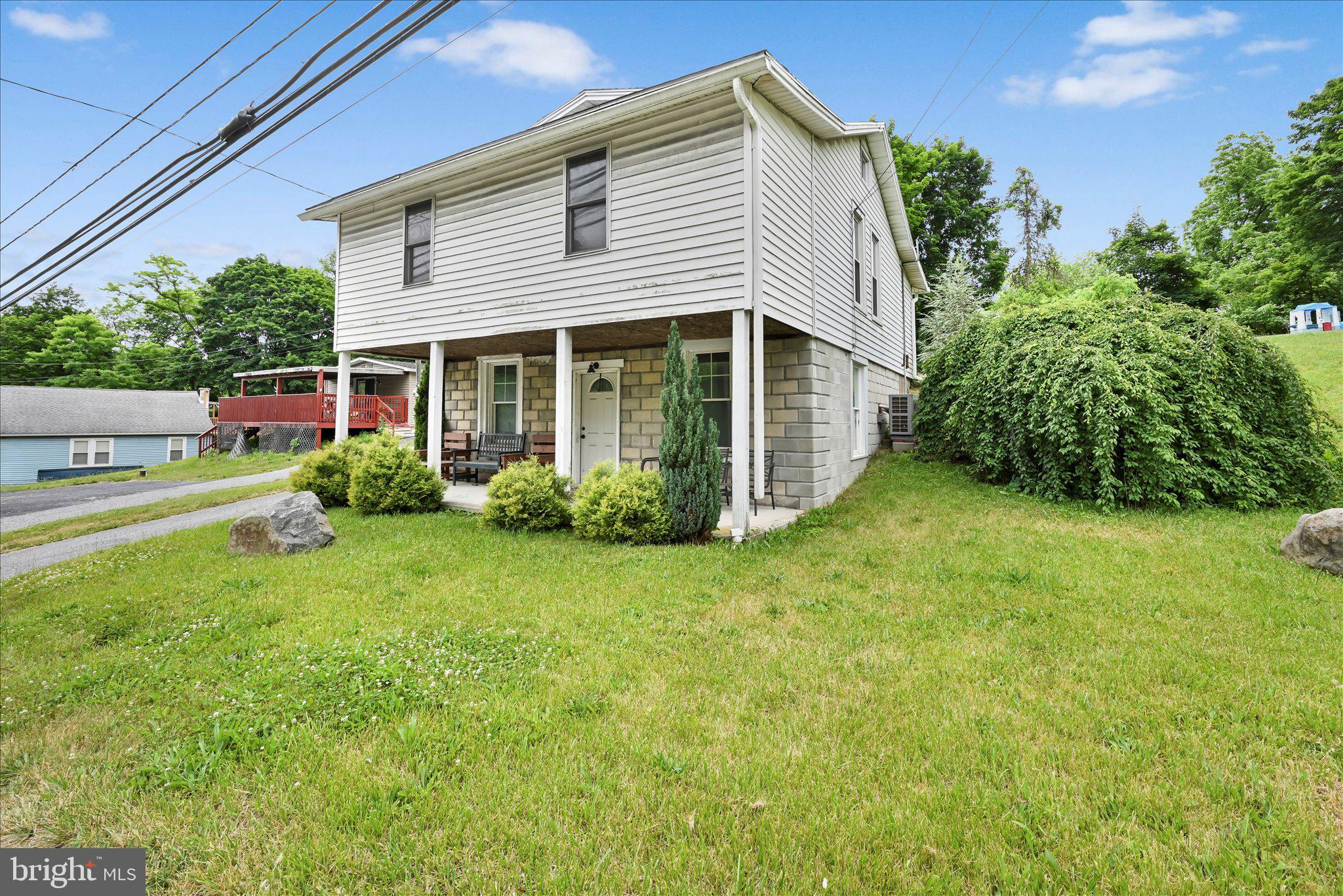 314 Wertzville Road Enola, PA 17025 - Photo 3 of 35