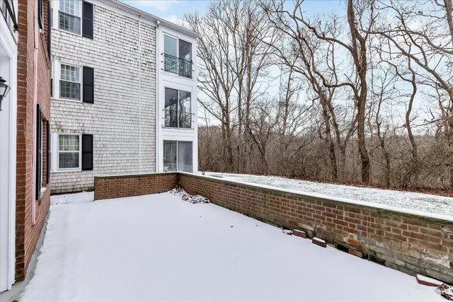 $394,000 | 3 Highview Drive, Sandwich, MA 02563