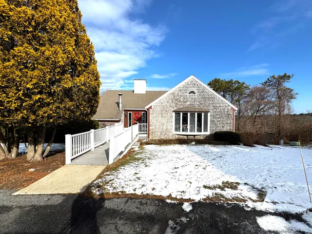 $394,000 | 3 Highview Drive, Sandwich, MA 02563