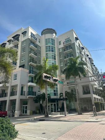 $2,575 | 600 South Dixie Highway, Unit 407, West Palm Beach, FL 33401