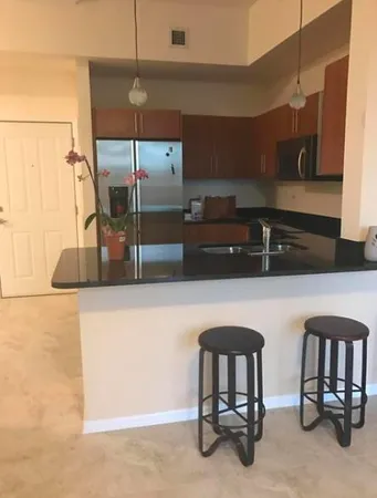 $2,600 | 600 South Dixie Highway, Unit 407, West Palm Beach, FL 33401