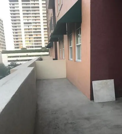 $2,600 | 600 South Dixie Highway, Unit 407, West Palm Beach, FL 33401