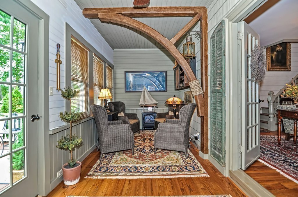 63 Wawela Park Road Webster, MA 01570 - Photo 21 of 30 a living room with furniture