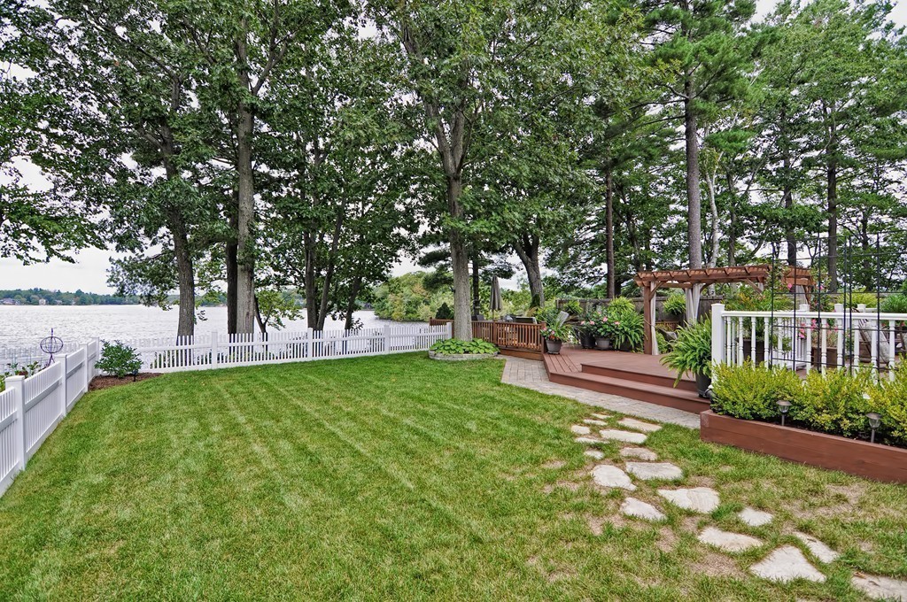 63 Wawela Park Road Webster, MA 01570 - Photo 9 of 30 a view of a park with large trees