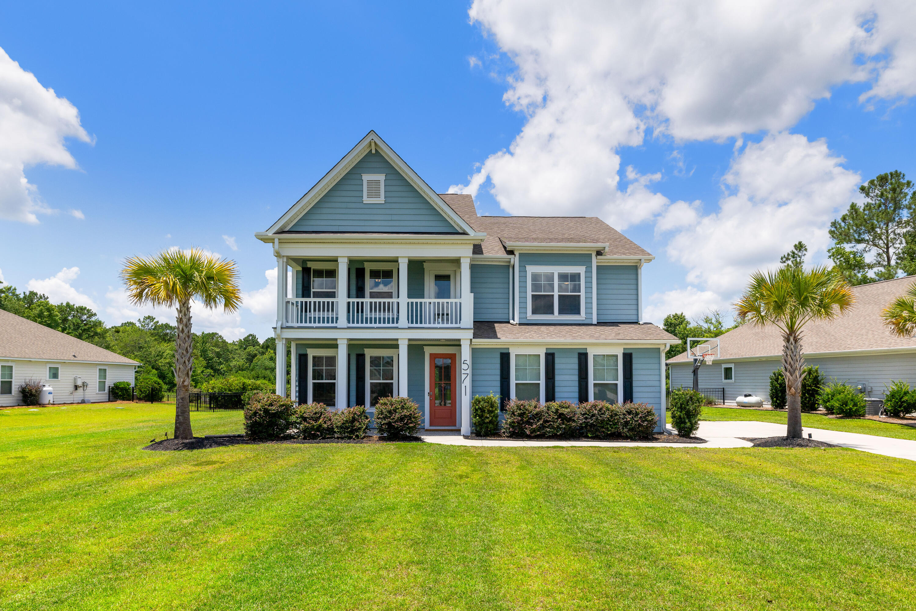 571 Pontoon Road Huger, SC 29450 - Photo 1 of 44 571 Pontoon Road-63