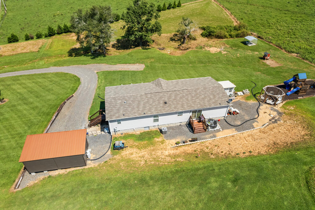 3448 Greenberry Road Fancy Gap, VA 24328 - Photo 5 of 38 Gallery Image 5