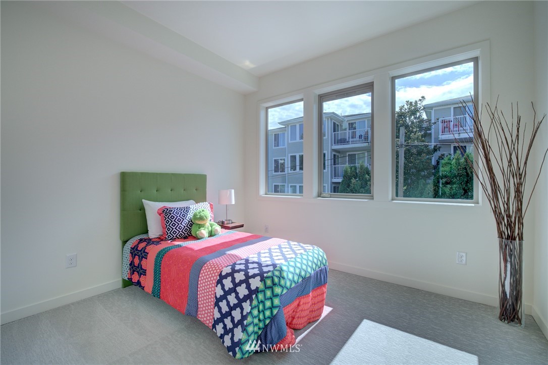 2615 Northwest 60th Street Seattle, WA 98107 - Photo 15 of 24