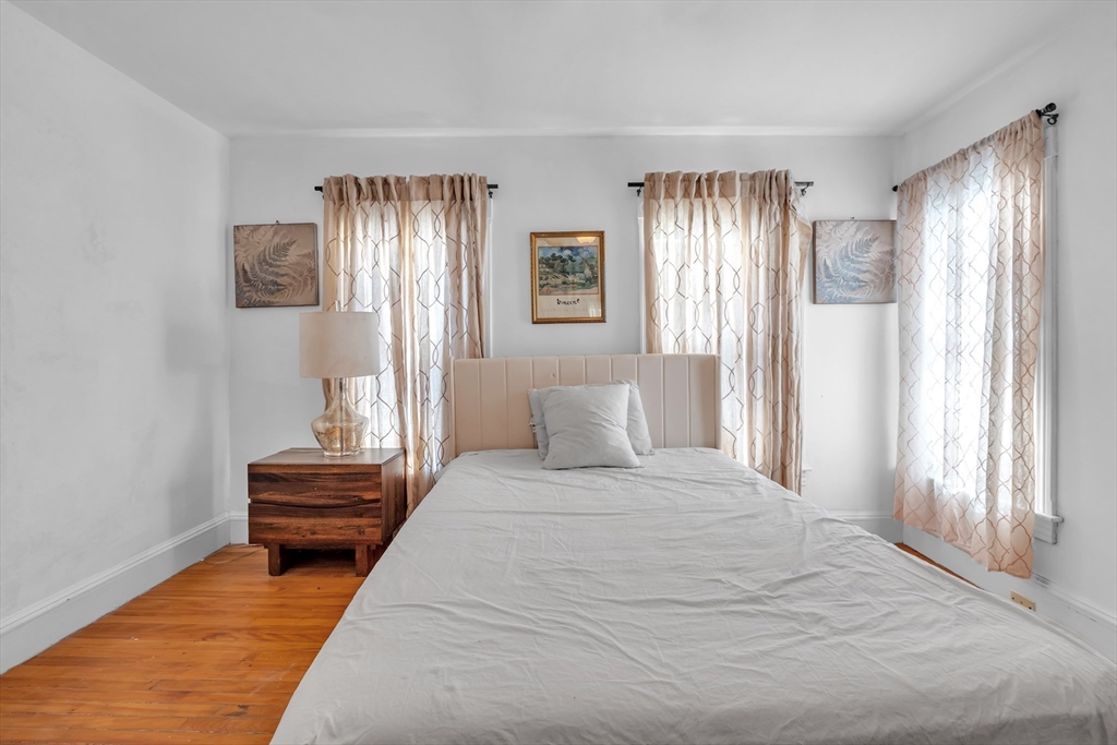 27 Chase Street Orange, MA 01364 - Photo 19 of 41