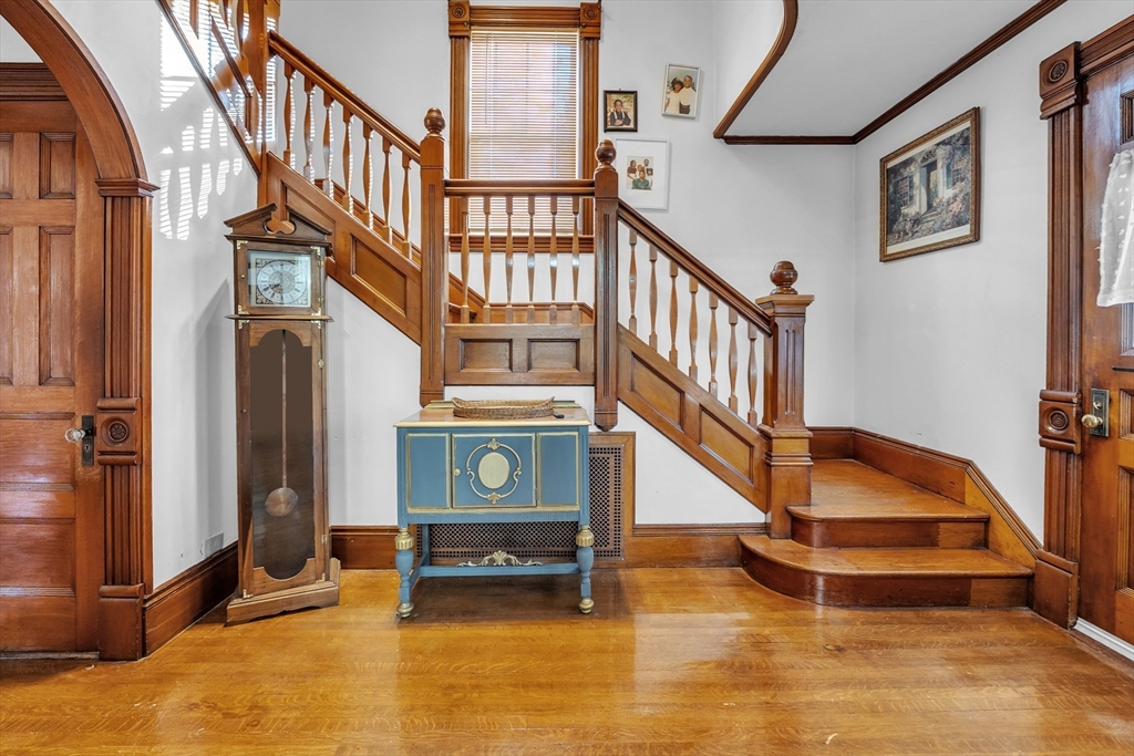 27 Chase Street Orange, MA 01364 - Photo 5 of 41