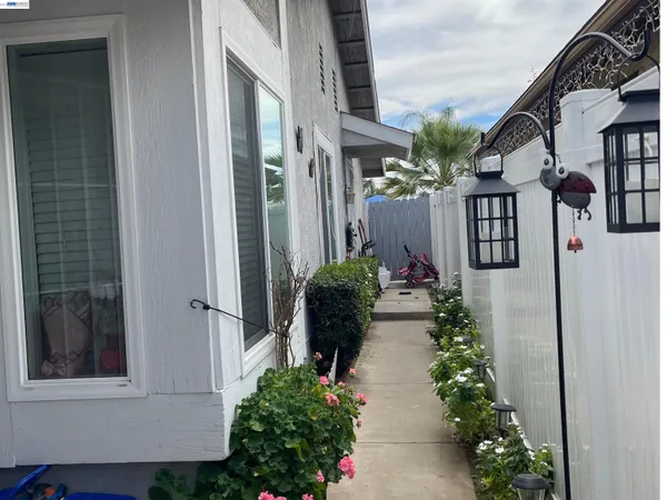 $439,000 | 23825 Betts Place, Moreno Valley, CA 92553