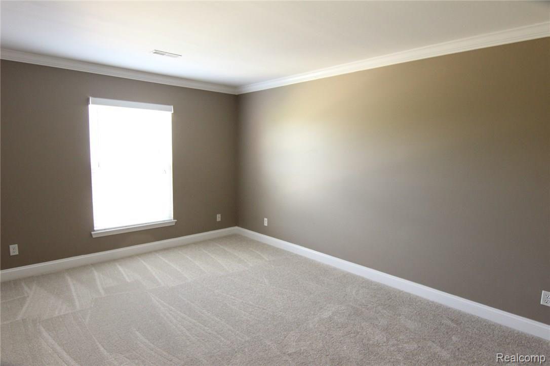 3601 Tremonte Circle, Unit 313 Rochester, MI 48306 - Photo 30 of 34 IMG_5656.JPG