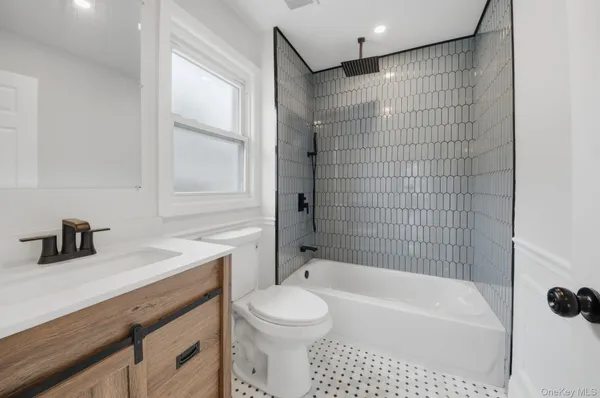 $769,000 | 424 Thieriot Avenue | Harding Park