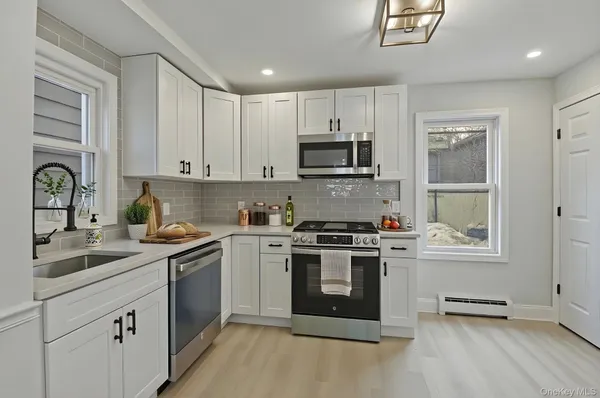 $769,000 | 424 Thieriot Avenue | Harding Park