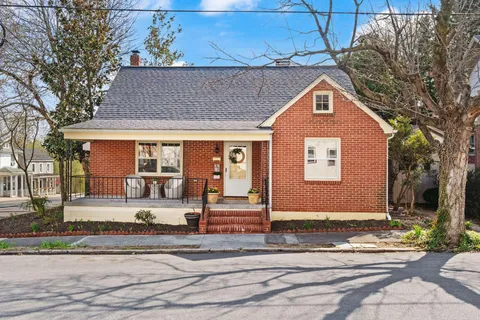 $319,000 | 31 East Germain Street, Winchester, VA 22601