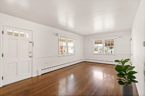 $319,000 | 31 East Germain Street, Winchester, VA 22601