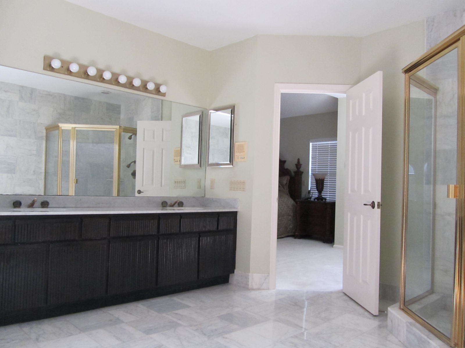 22588 Esplanada Circle Boca Raton, FL 33433 - Photo 29 of 45 Master bathroom