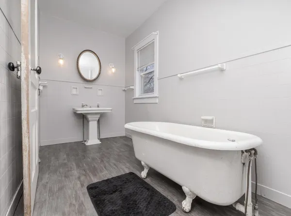 $192,500 | 26 Lafayette Street, Saunemin, IL 61769