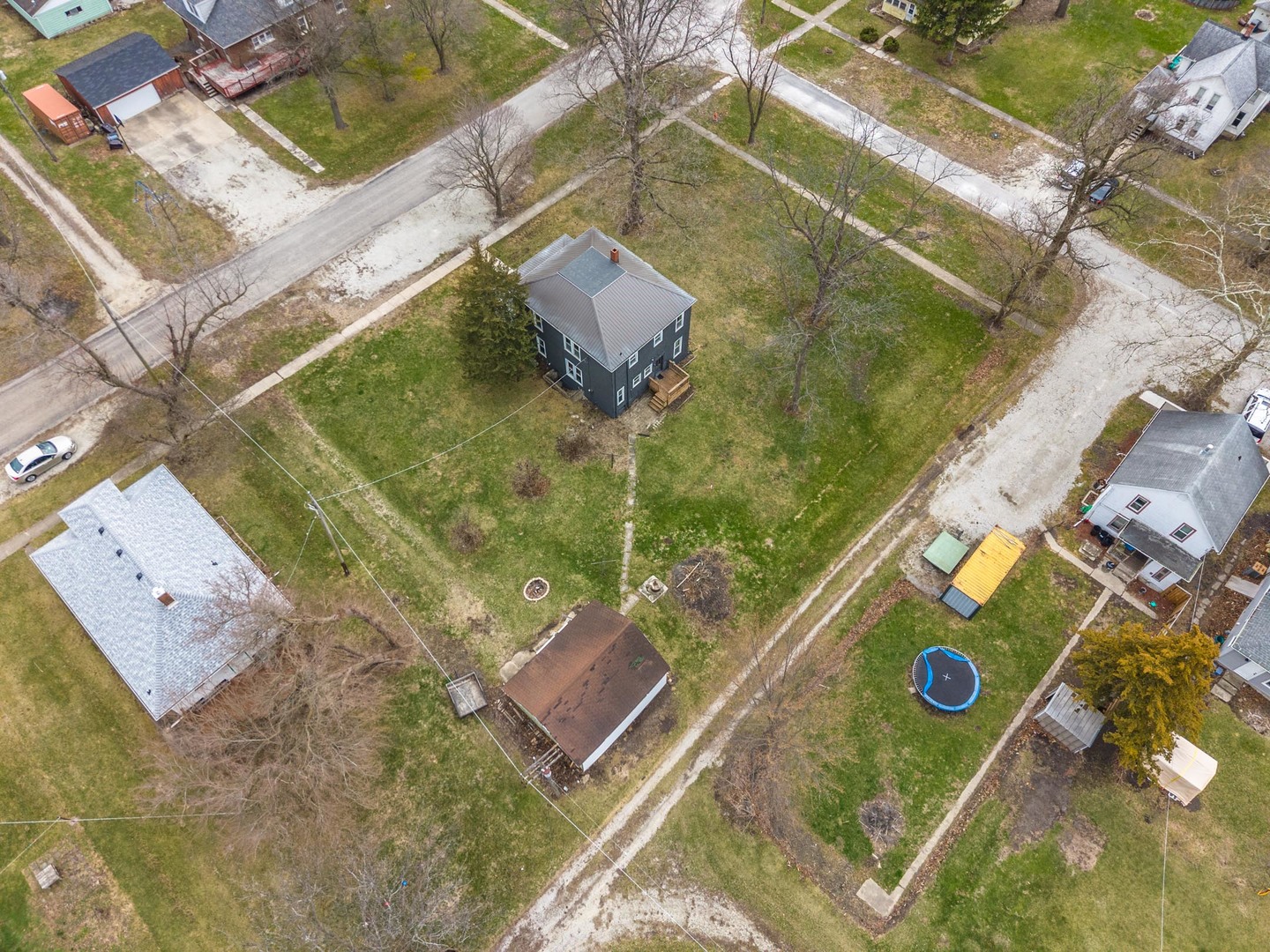 26 Lafayette Street Saunemin, IL 61769 - Photo 9 of 38 an aerial view of a house with a yard