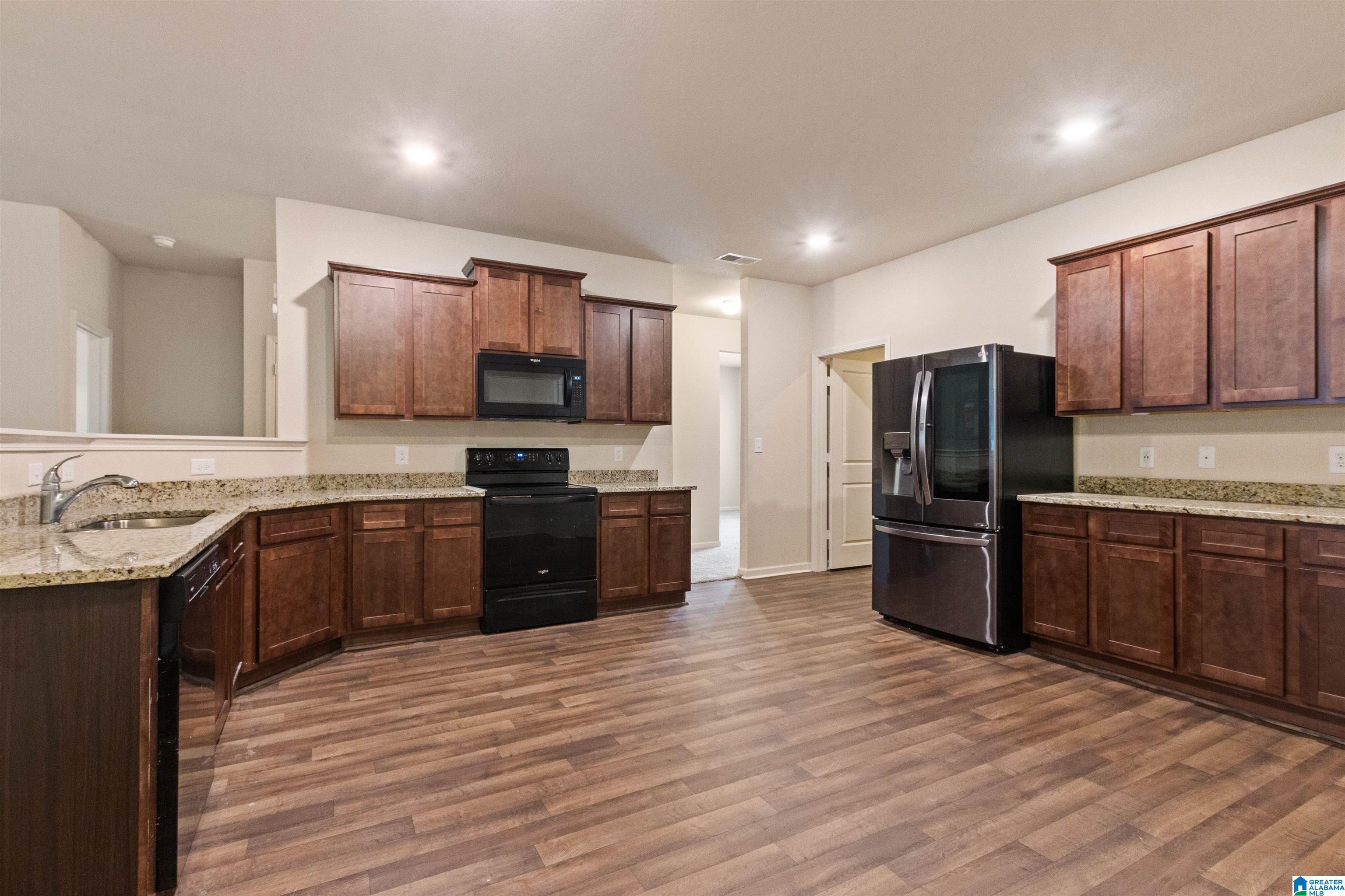 10987 Broadleaf Circle Vance, AL 35490 - Photo 13 of 28