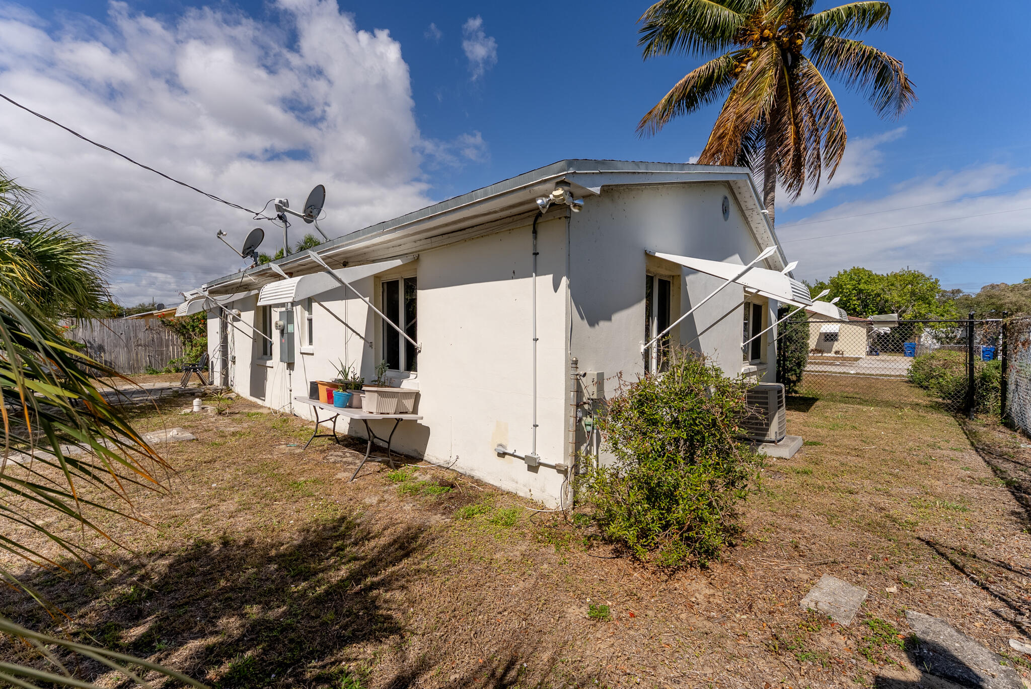 137 West 34th Street Riviera Beach, FL 33404 - Photo 22 of 26 Woolf Realty_137 N 34th (19 of 23)