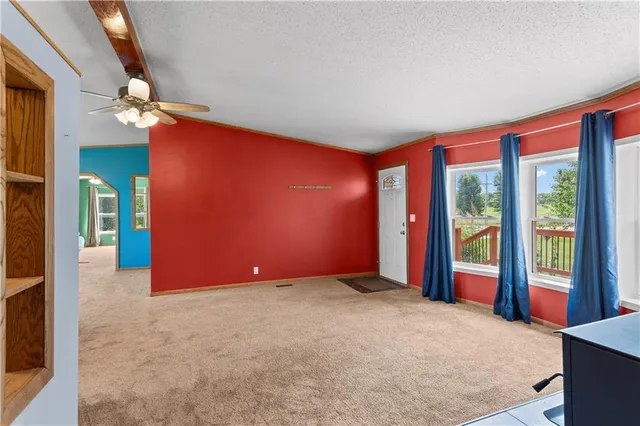 $500,000 | 15038 Fairmount Road, Basehor, KS 66007