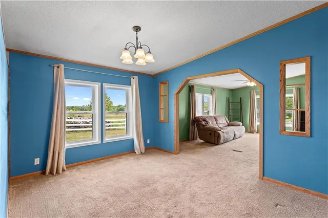 $500,000 | 15038 Fairmount Road, Basehor, KS 66007