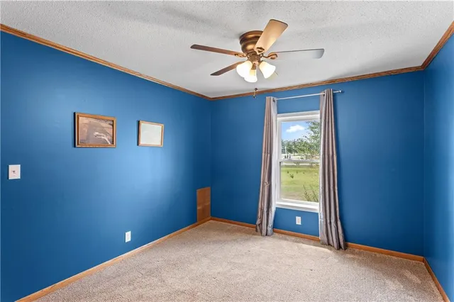 $500,000 | 15038 Fairmount Road, Basehor, KS 66007