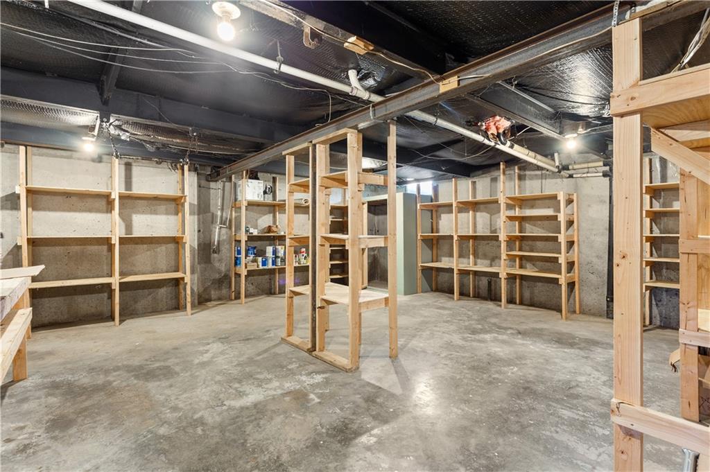 15038 Fairmount Road Basehor, KS 66007 - Photo 30 of 36